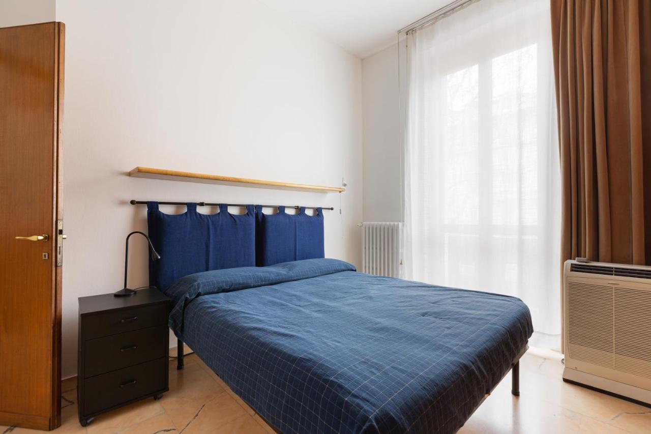 Ca' Stellini - Comoda Casa Indipendente Con Parcheggio Privato Милан Экстерьер фото