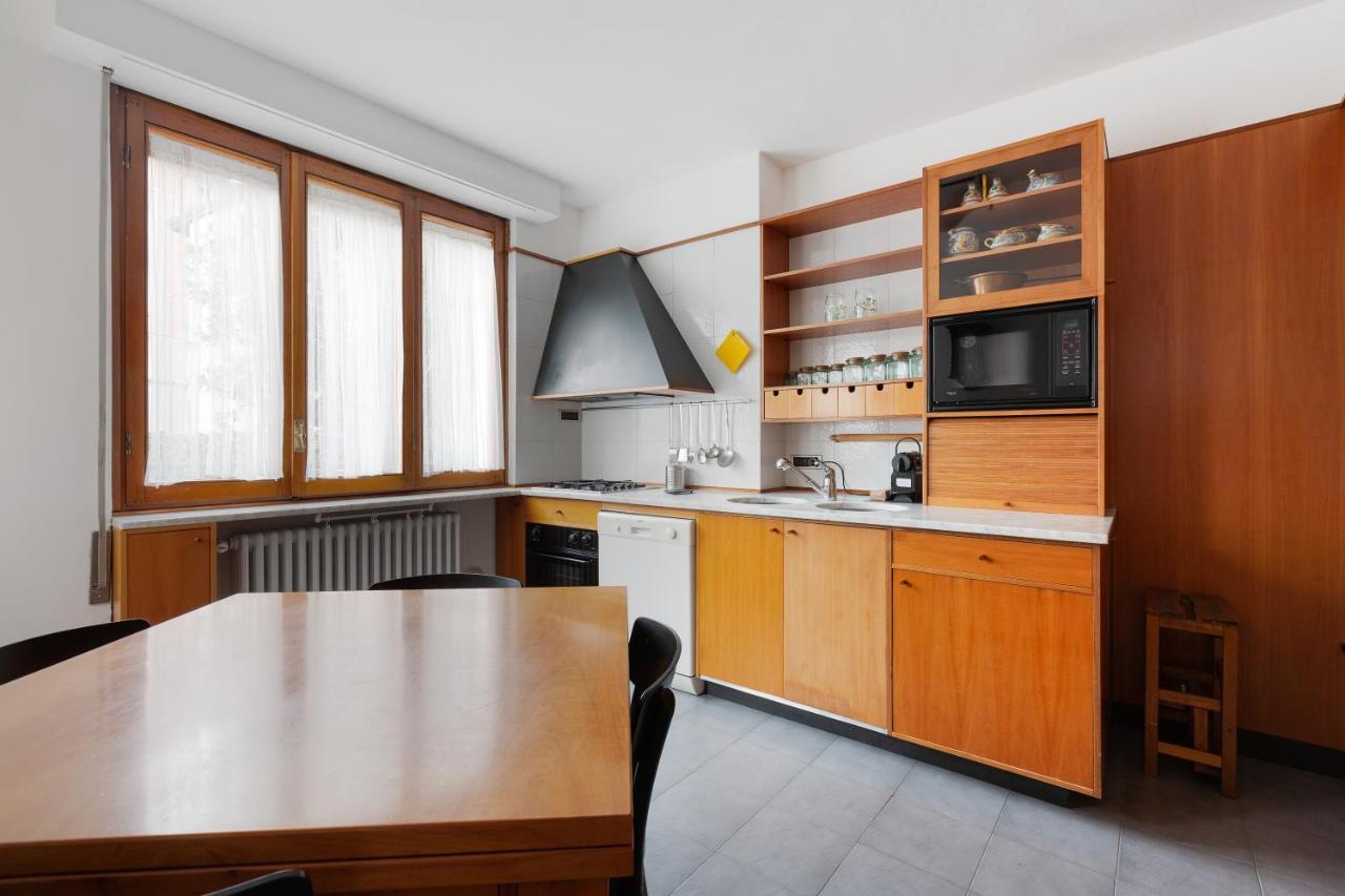 Ca' Stellini - Comoda Casa Indipendente Con Parcheggio Privato Милан Экстерьер фото